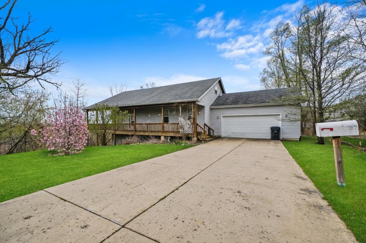 Beautiful Home In Beach Park Il Exterior foto